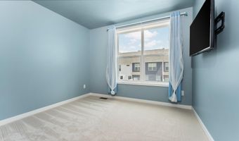 2949 Aughton Rd, Ann Arbor, MI 48105