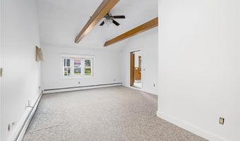 52 Pleasant View Rd, Warwick, RI 02888