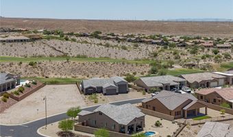 2921 Steamboat Dr, Bullhead City, AZ 86429