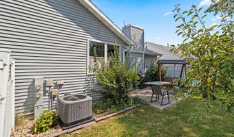 3303 E HEIDEMANN Dr, Appleton, WI 54915