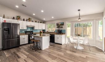 740 W SARAGOSA St, Chandler, AZ 85225