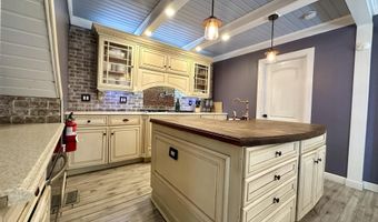 224 FIFTH St #A, Beach Haven, NJ 08008