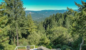 Fickle Hill Road, Arcata, CA 95521