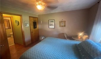 90 Brookdale St, Cumberland, RI 02864