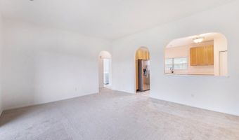 2925 N Knightsbridge Cir, Ann Arbor, MI 48105