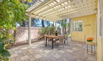2116 Wedgewood Dr, Oceanside, CA 92056