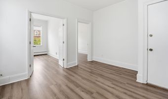 154 W 29TH St 2, Bayonne, NJ 07002