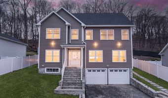 24 Hillandale Rd, Danbury, CT 06811