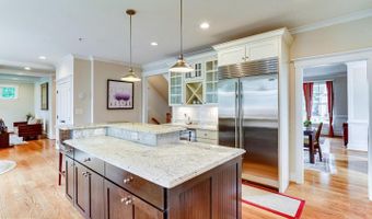 6109 KIRBY Rd, Bethesda, MD 20817