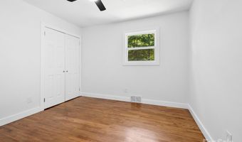 28 Pine Ln, Asheville, NC 28806