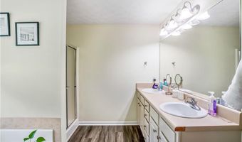 3266 Bridle Brook Dr, Auburn, GA 30011
