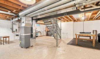 1438 Newell Ct, Columbus, OH 43228