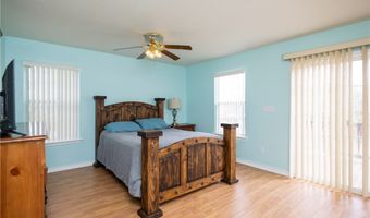 118 S Walker, Aransas Pass, TX 78336