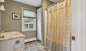 58 Bicknell Rd, Belmont, ME 04952
