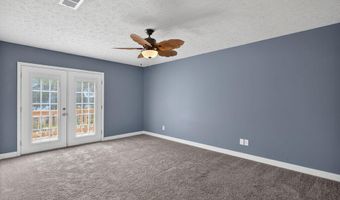 503 Lori Ln, Alford, FL 32420