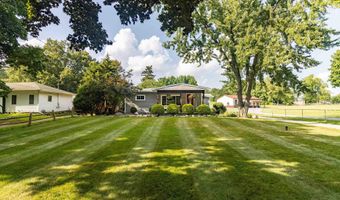 2816 Sharp, Adrian, MI 49221