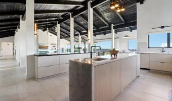 7117 Obelisco Cir, Carlsbad, CA 92009