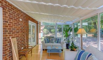 116 Flatrock Ct, Athens, GA 30605