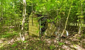 150 Spur Rd, Bloomfield, VT 05905