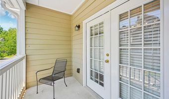 5106 Woodland Ln, Alpharetta, GA 30009