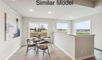 724 NE Meadow Landing Dr, Ankeny, IA 50021