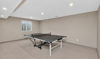 3624 NE Winding Trail Dr, Ankeny, IA 50021