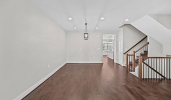 2109 MAIN LINE 102, Alexandria, VA 22301