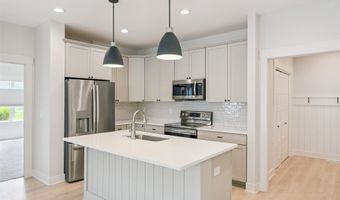 905 W Trace Dr, Polk City, IA 50226