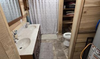 377 Gravy Branch Rd, Artemus, KY 40903