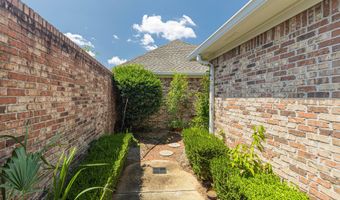 504 Beacon Cv, Brandon, MS 39047