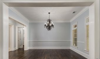 124 Westchester Dr, Macon, GA 31210