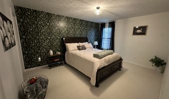 737 Bracknell Dr, Avon, IN 46123