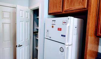 29 Lake Arbu Dr, Manning, SC 29102