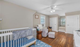 138 Homecrest Ave, North Smithfield, RI 02896