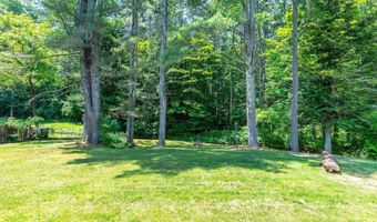 107 Colbrook Dr, Arlington, VT 05250