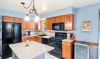 343 Clifton Ave, Bayville, NJ 08721