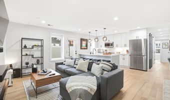 616 QUEBEC Pl NW 1, Washington, DC 20010