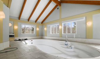 2176 Stony Run Pl, Blakeslee, PA 18610