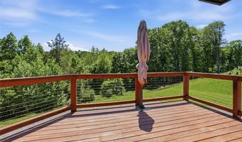 2420 Thomas Dr, Allison Park, PA 15101