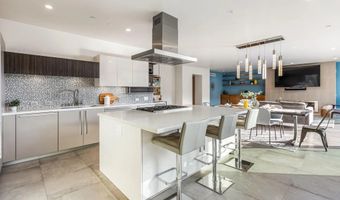165 Pine Ave, Carlsbad, CA 92008