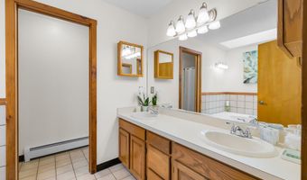 31 Wildwood Dr, Columbia, CT 06237