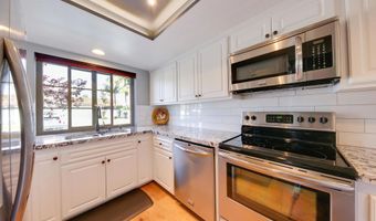 6854 Maple Leaf Dr, Carlsbad, CA 92011