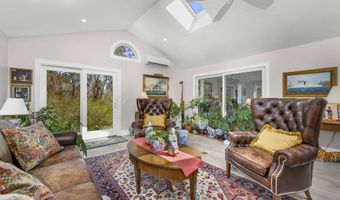 55 Tonela Ln, Barnstable, MA 02630