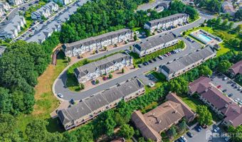 45 White Oak Ln, Aberdeen, NJ 07747