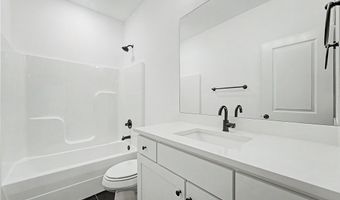 5102 SW Stanford Ct, Bentonville, AR 72713