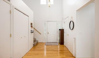 3339 Elsinore Ct, Ann Arbor, MI 48105