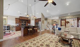 533 PARADISE Trl, Arley, AL 35541