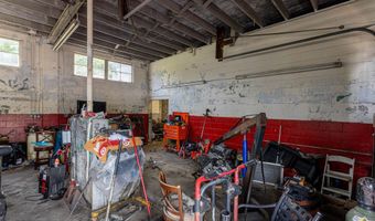 112 E Main St, Andrews, SC 29510
