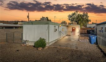 587 Harbor Dr, Bullhead City, AZ 86442
