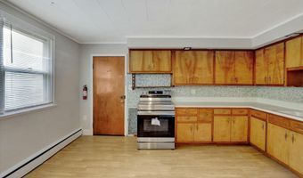 4 June Pl, Aberdeen, NJ 07747